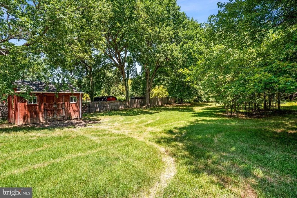 Photo of 6510 HORSESHOE ROAD