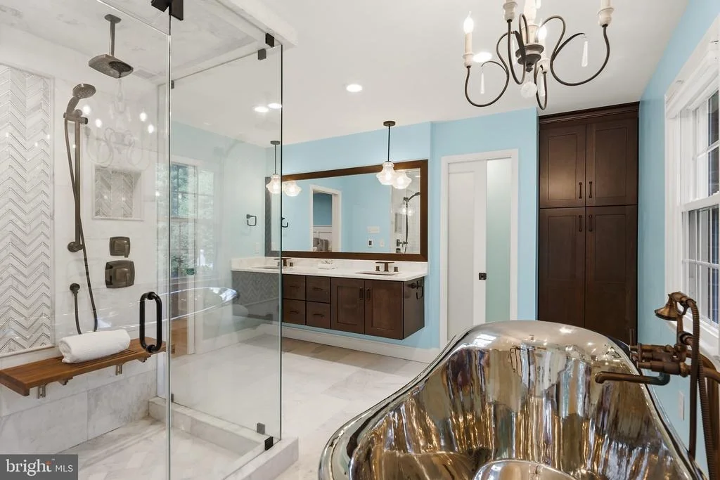 Photo of 7821 OLD DOMINION DRIVE
