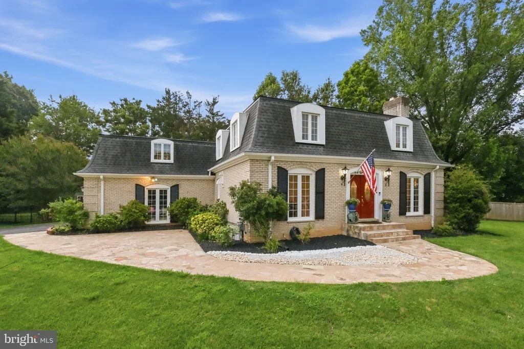 Photo of 3800 QUEEN MARY DRIVE