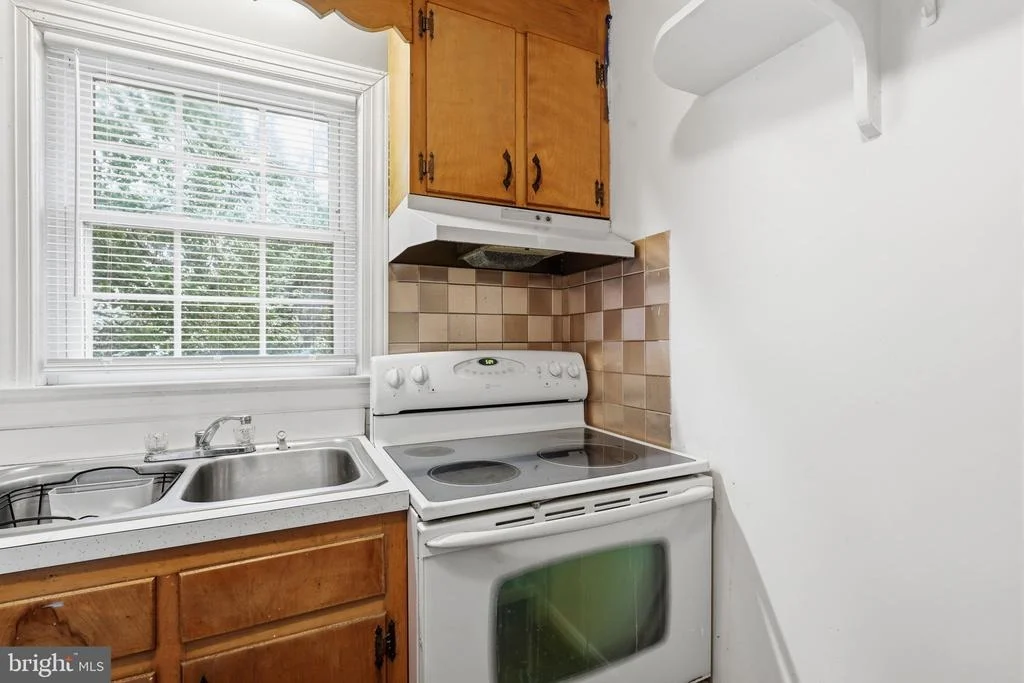 Photo of 1007 MANNING DRIVE