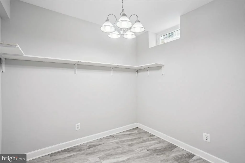 Photo of 18604 WILLOW OAK DRIVE