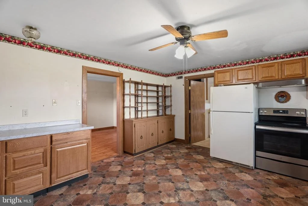 Photo of 2974 MARTINSBURG