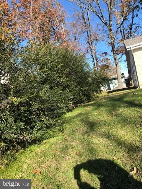 Photo of 1110 HAMLIN ROAD