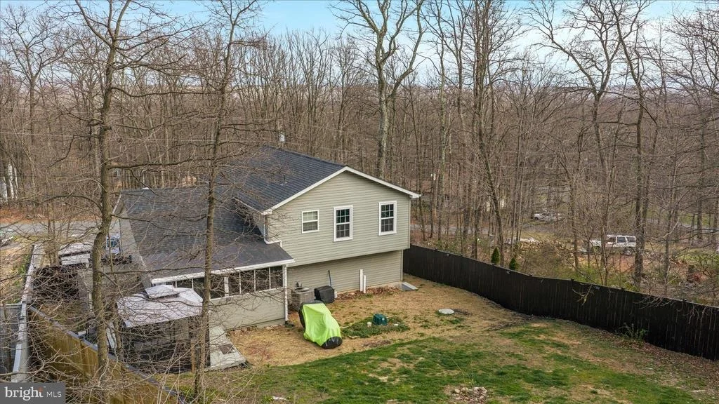 Photo of 109 HURON TRAIL
