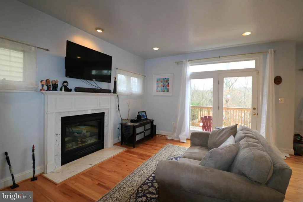 Photo of 6421 83RD PLACE