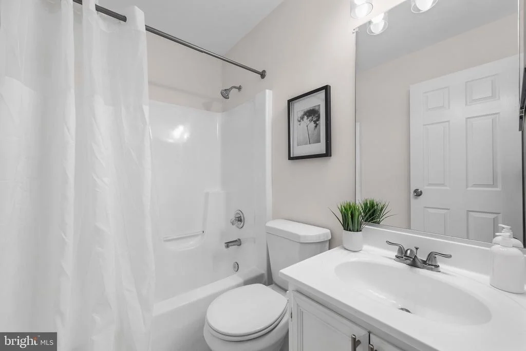 Photo of 8003 CARLSON