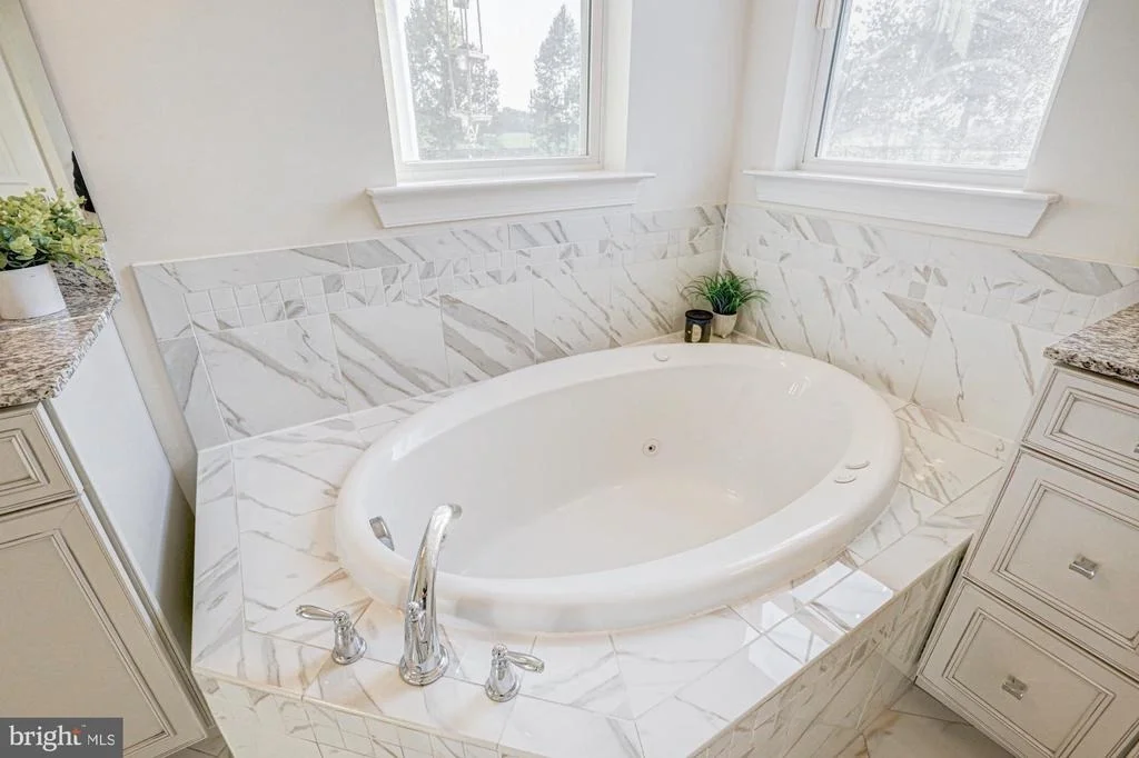 Photo of 1233 BUNKER HILL ROAD