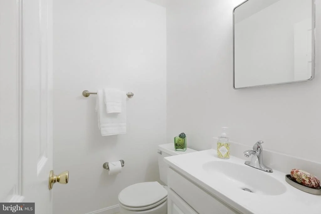 Photo of 9407 KING GEORGE DRIVE
