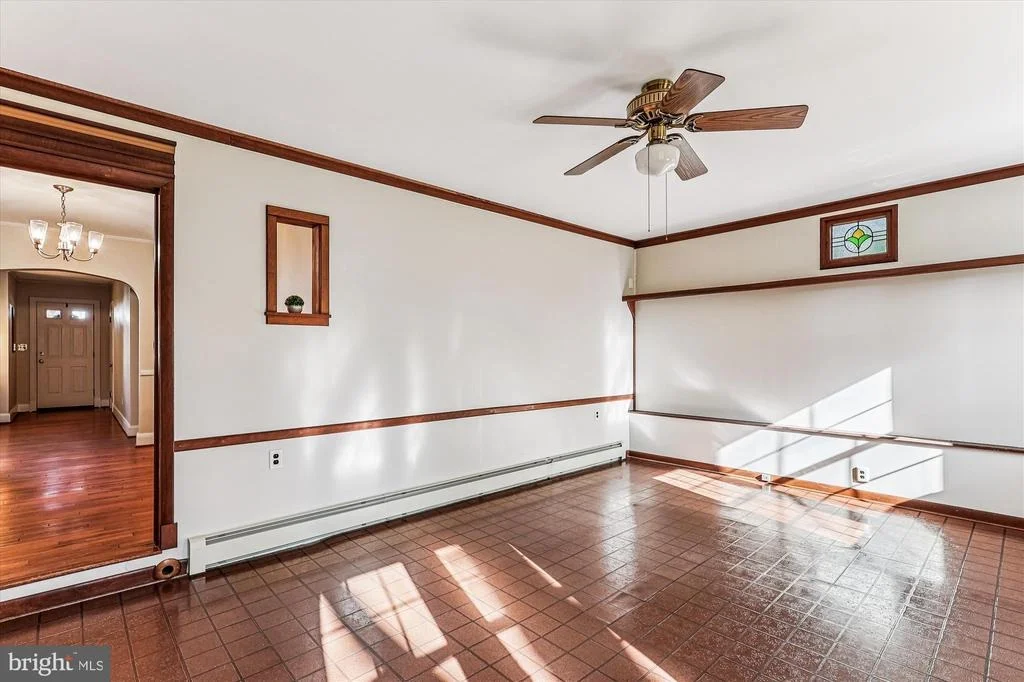 Photo of 306 JOHN AVENUE