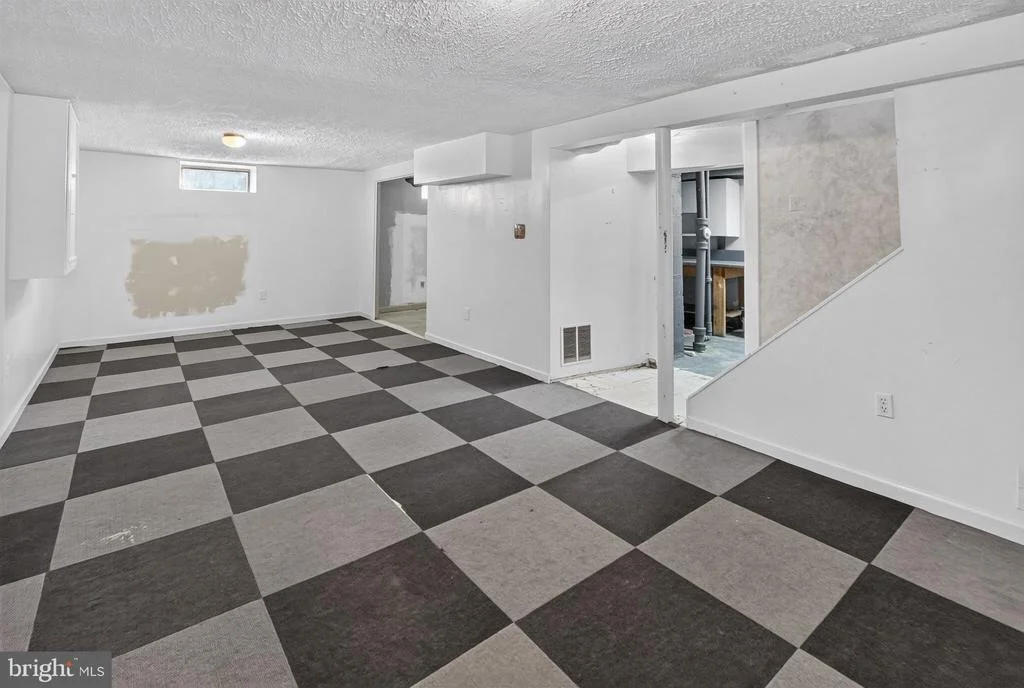 Photo of 4202 HIGHWOOD ROAD