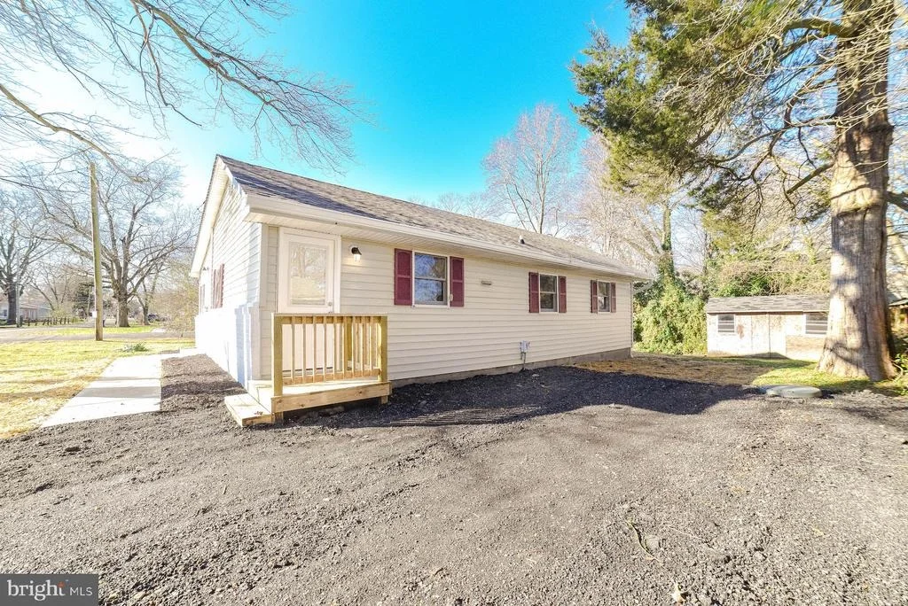 Photo of 22381 CEDAR STREET