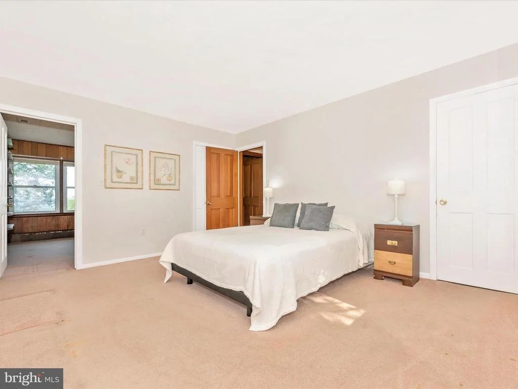 Photo of 7502 RIDGE ROAD