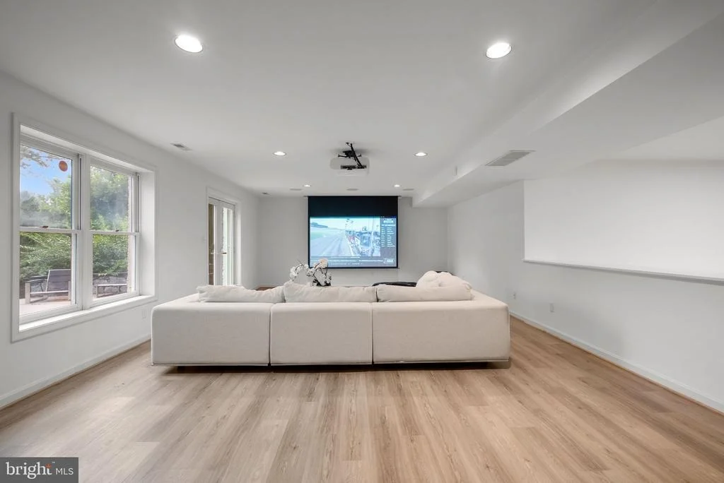 Photo of 2109 LINK ROAD