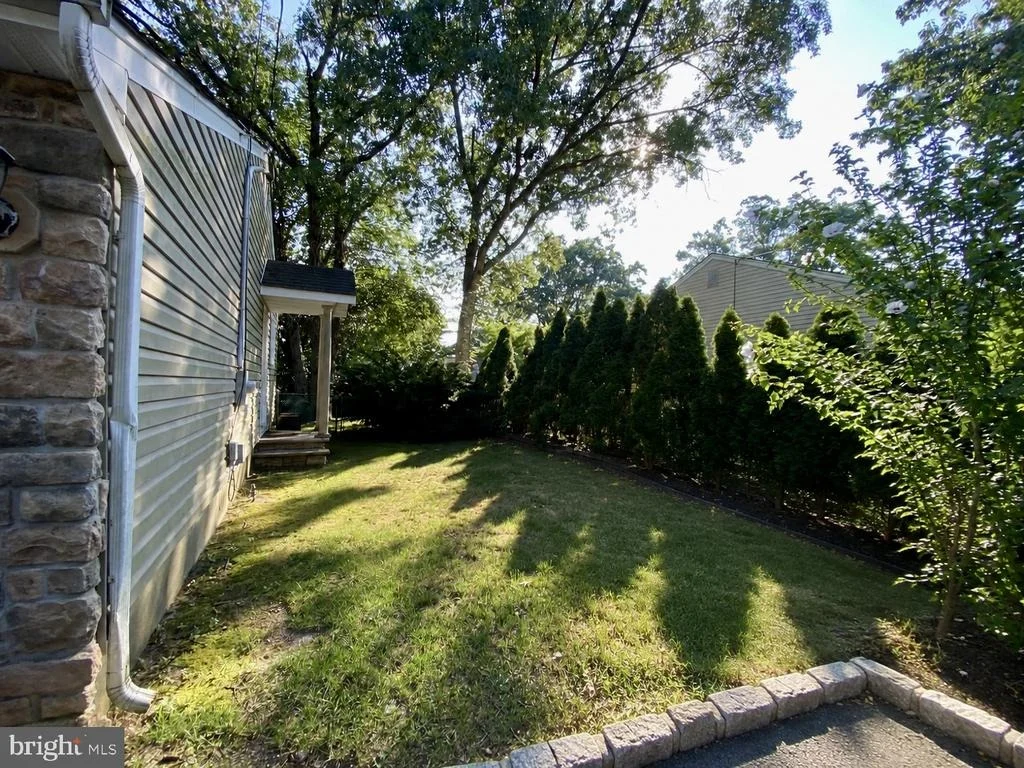 Photo of 418 MIDSTREAMS ROAD