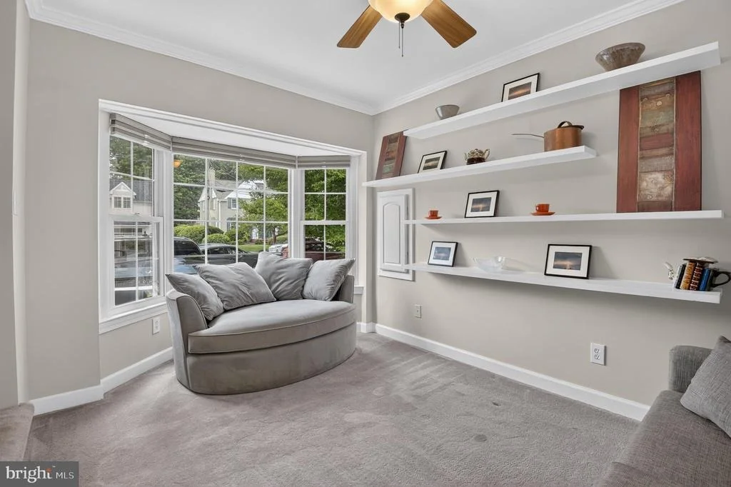Photo of 9701 LAWNDALE DRIVE