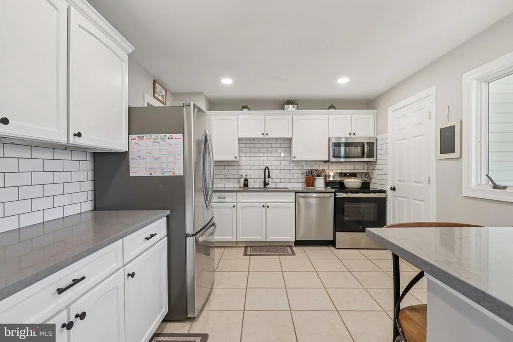 Photo of 6 RYDAL DRIVE