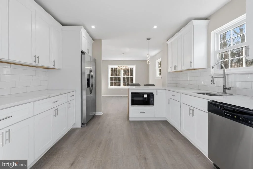 Photo of 221 OAK LANE