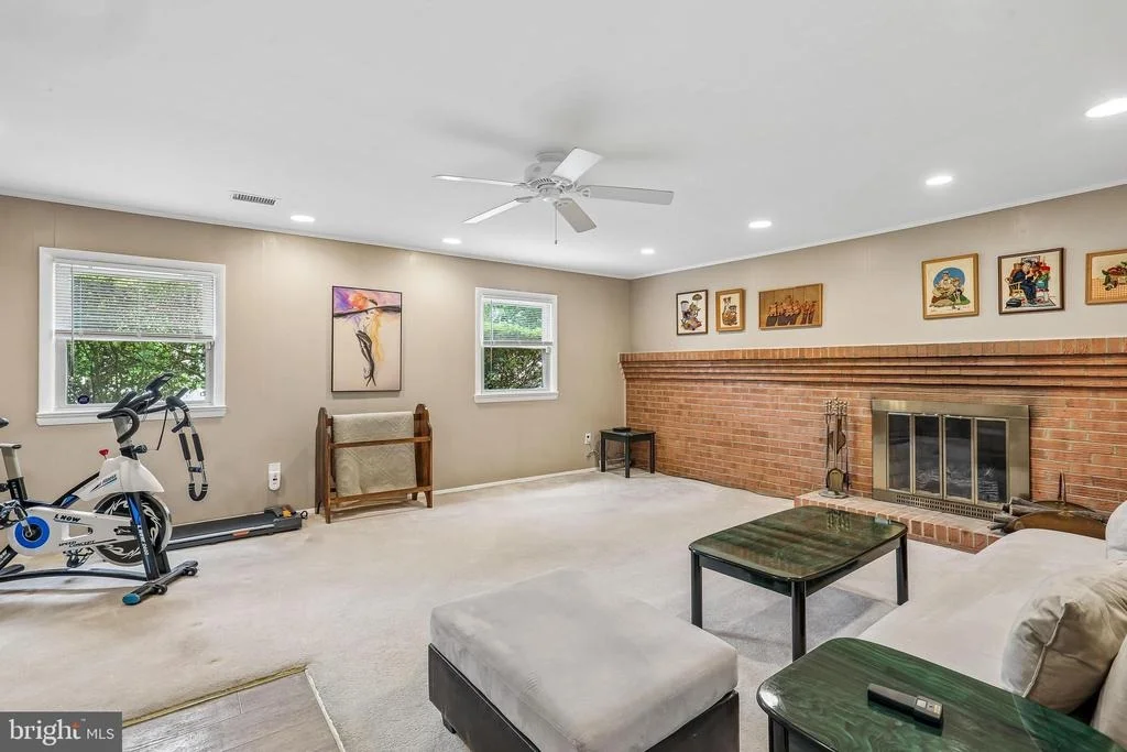 Photo of 2 FOXHALL COURT