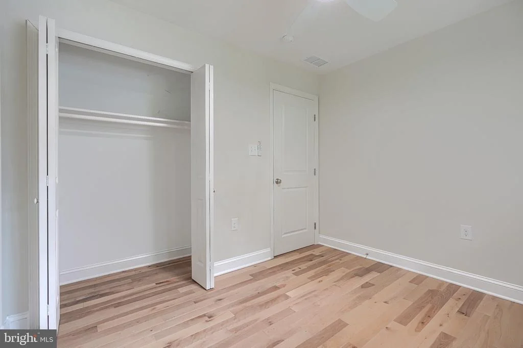 Photo of 11305 MAPLEVIEW DRIVE