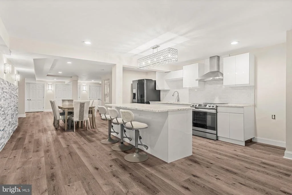 Photo of 920 PINE VALLEY