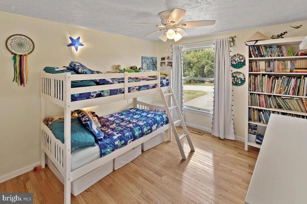 Photo of 4403 FELDSPAR ROAD