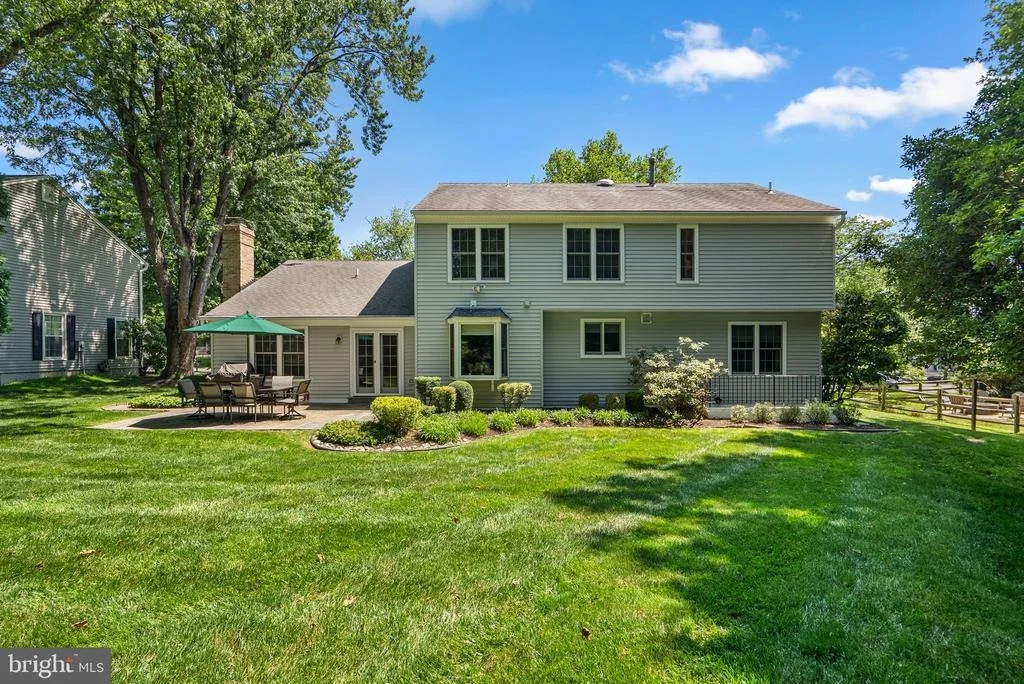 Photo of 4913 CONTINENTAL DRIVE