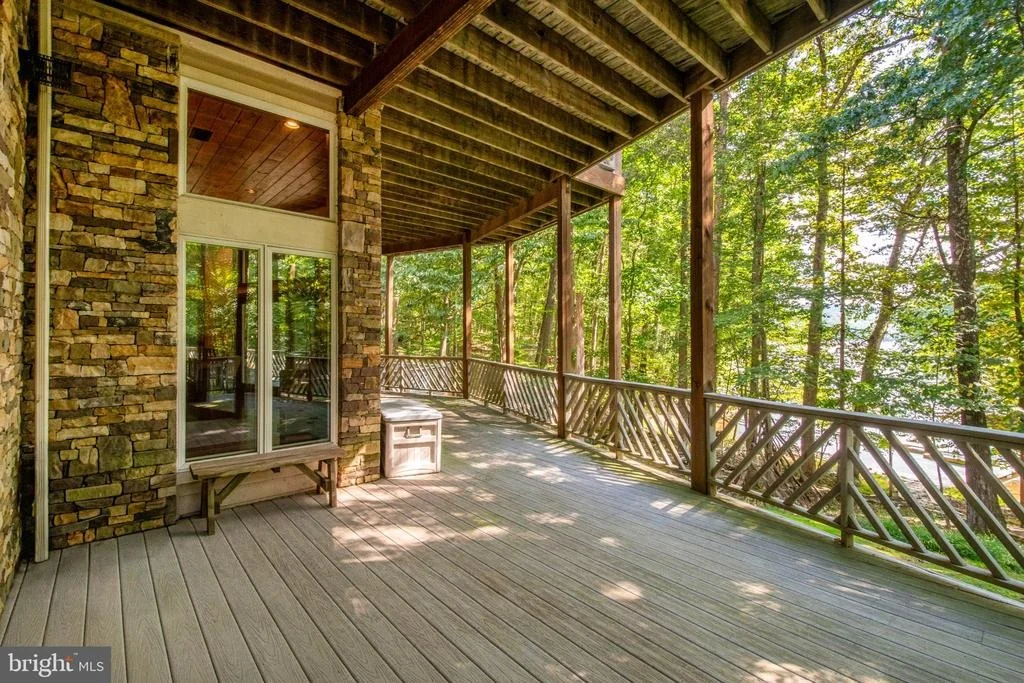 Photo of 2747 MARSH HILL ROAD