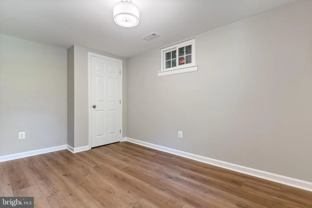 Photo of 11219 LAKEVIEW DRIVE