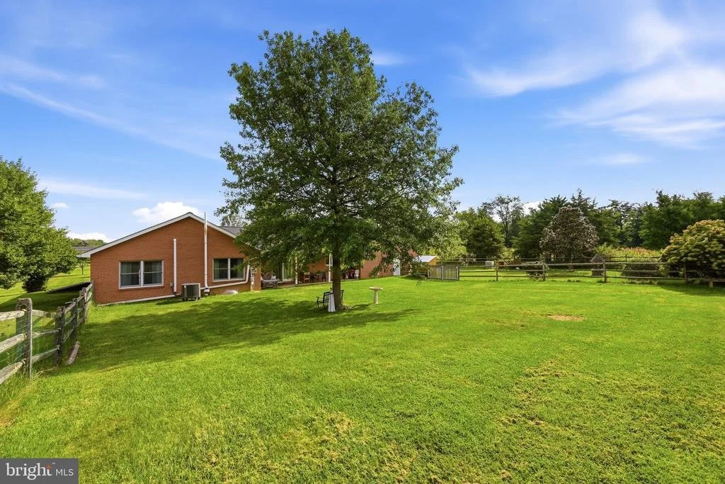 Photo of 17217 LAPPANS ROAD