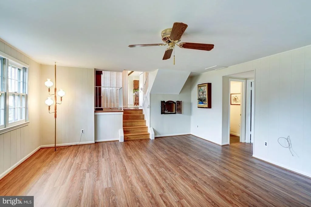 Photo of 2507 W MEREDITH DRIVE