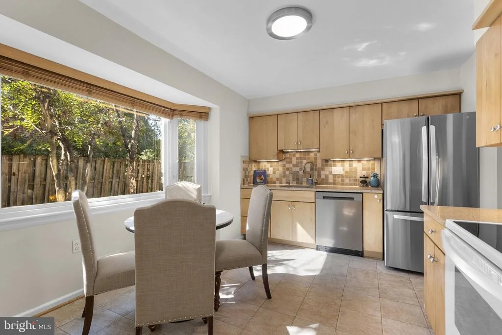 Photo of 8810 SPRING VALLEY ROAD
