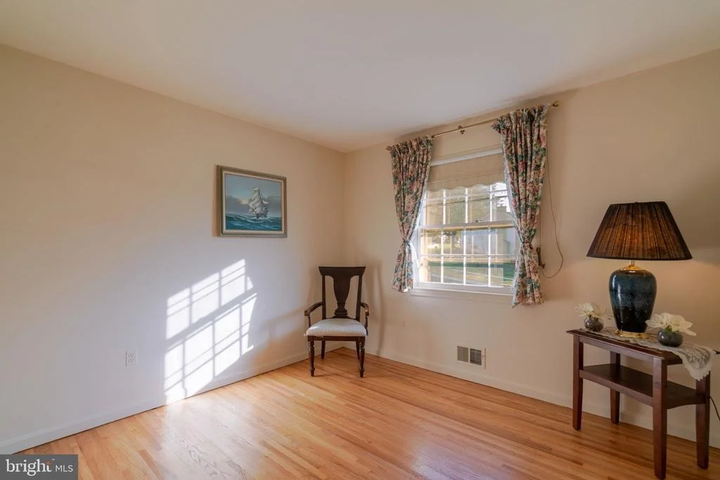 Photo of 4709 IRIS PLACE