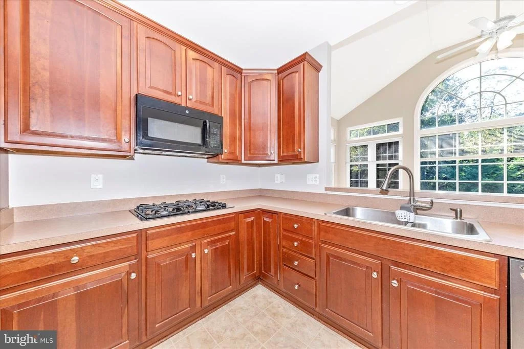 Photo of 12406 FALLEN TIMBERS CIRCLE