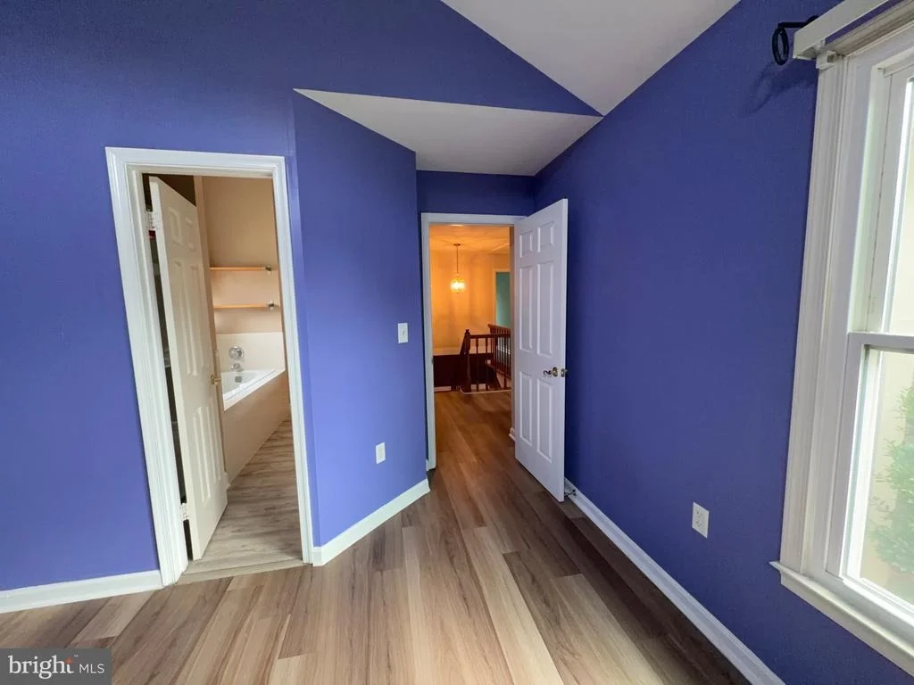 Photo of 9348 CREEKVIEW DRIVE