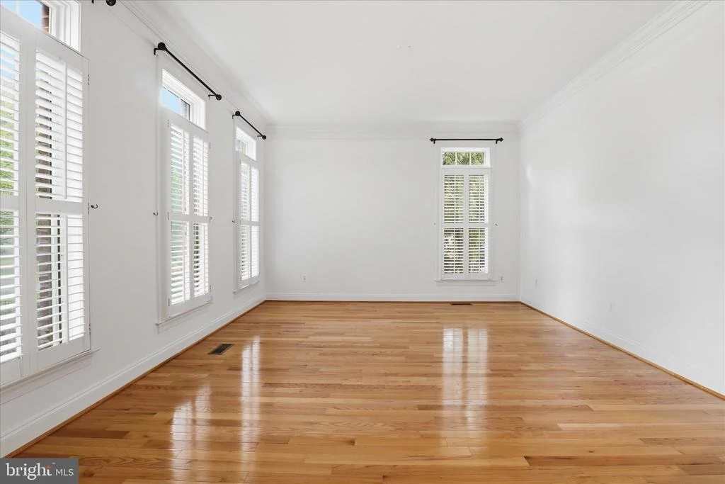 Photo of 1127 MARLENE LANE
