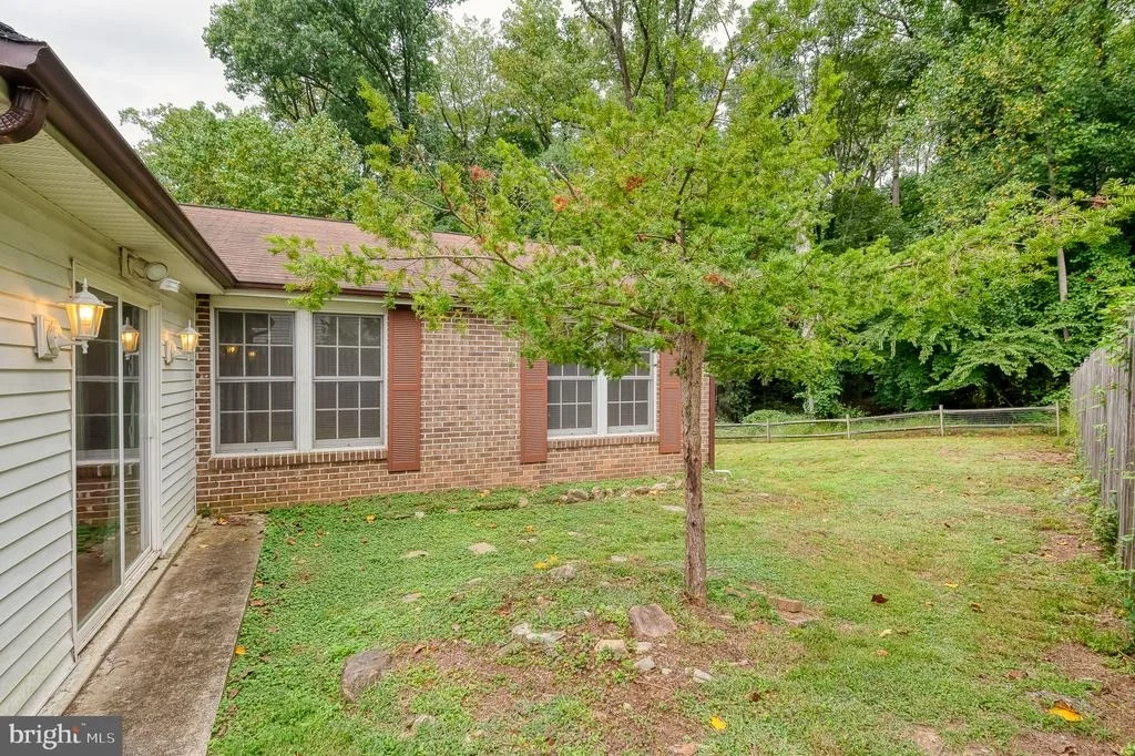 Photo of 12 JACOBO LANE