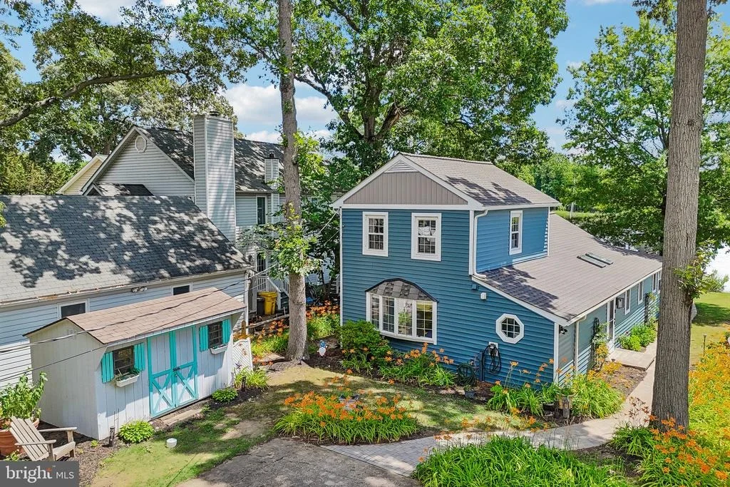 Photo of 275 GIBSON ROAD