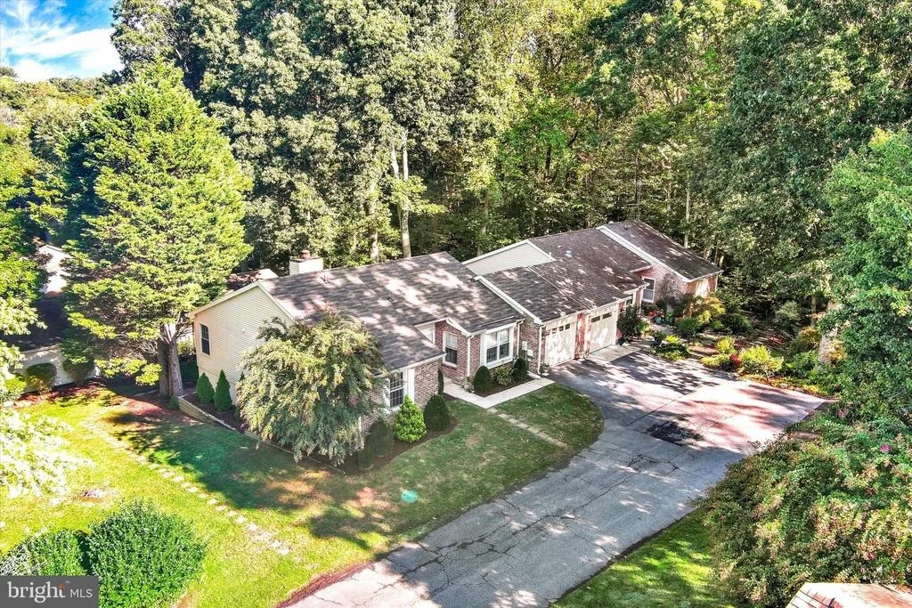 Photo of 1012 MASTLINE DRIVE