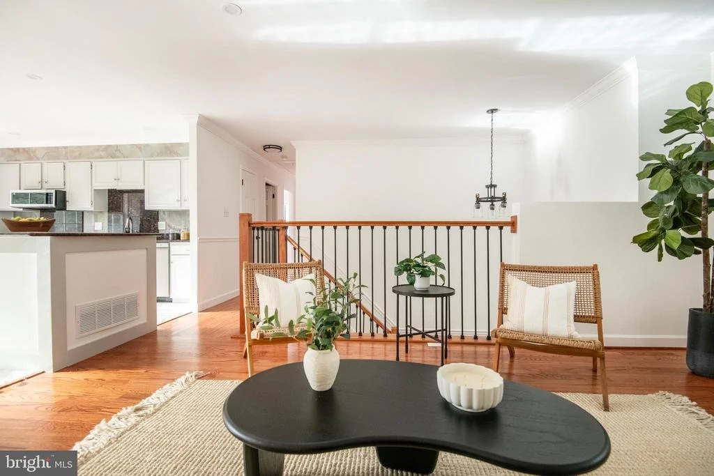 Photo of 1240 VIKING DRIVE N