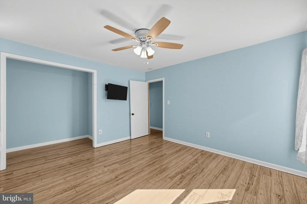 Photo of 1462 COLUMBIA BEACH ROAD