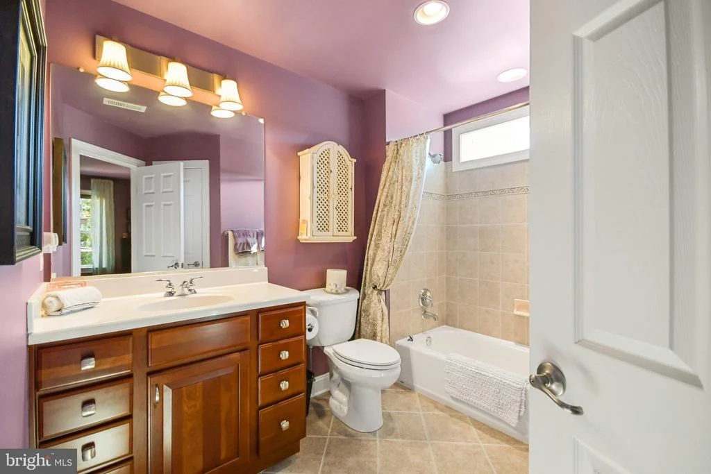 Photo of 4606 MOCKINGBIRD LANE