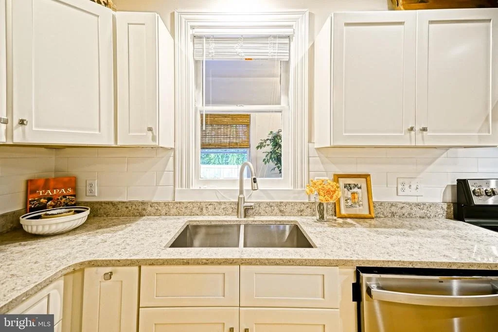 Photo of 111 KINGS HIGHWAY