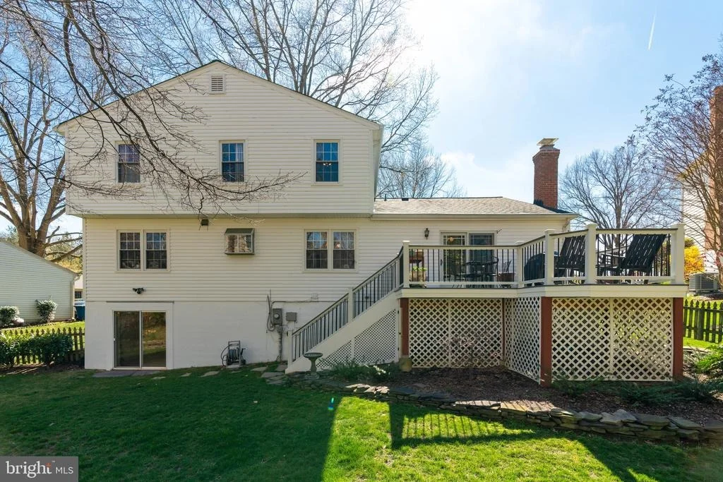 Photo of 7203 MING TREE COURT