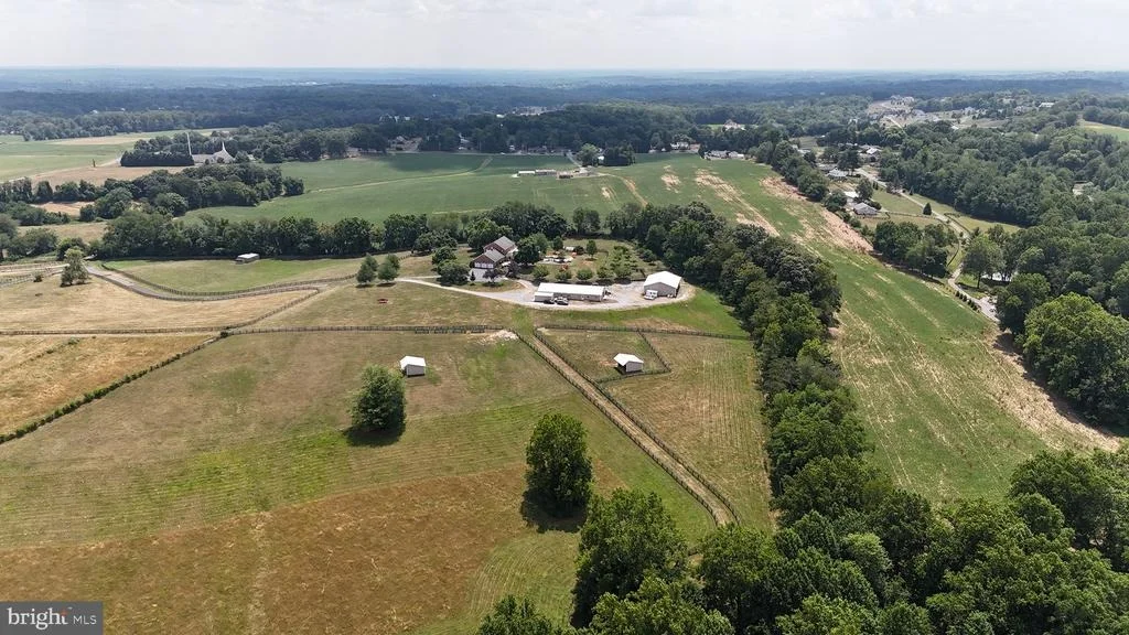 Photo of 26100 MULLINIX MILL