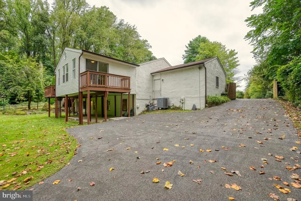 Photo of 12 JACOBO LANE