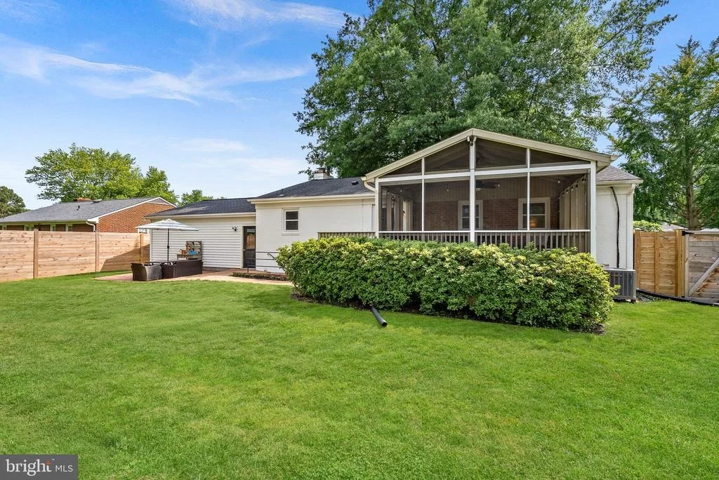 Photo of 10 HAMILTON TERRACE DRIVE