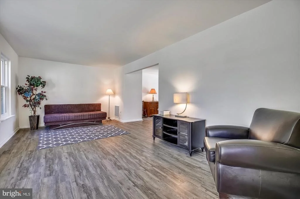 Photo of 1109 KERSEY ROAD