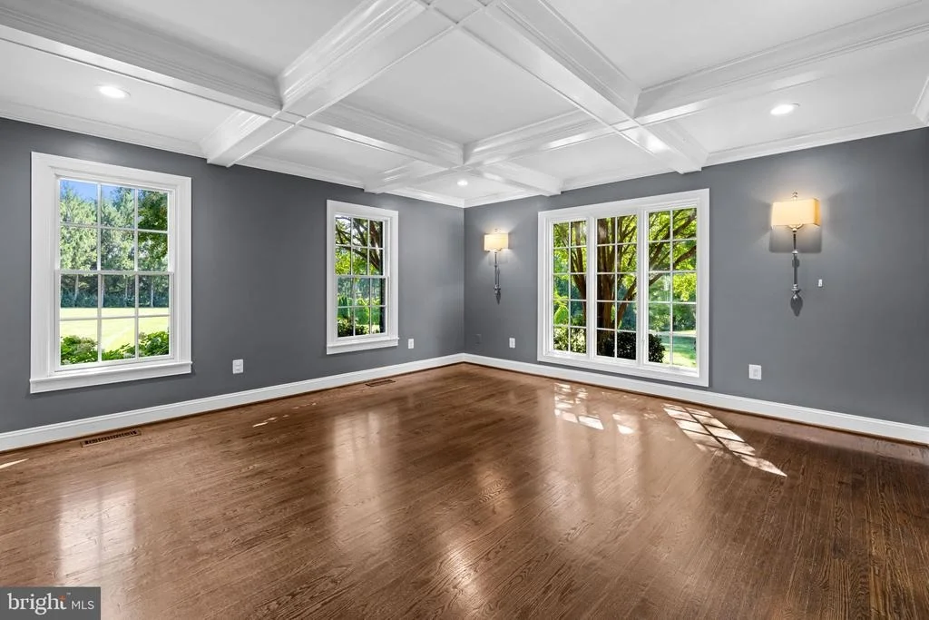 Photo of 13311 FALLS ROAD