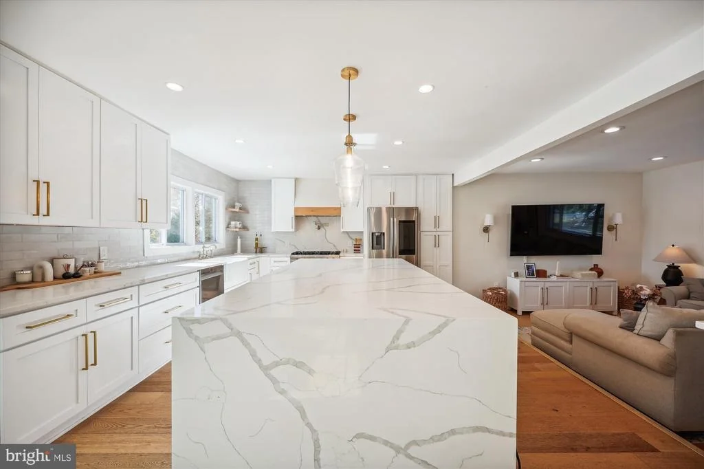 Photo of 14937 WELLWOOD ROAD