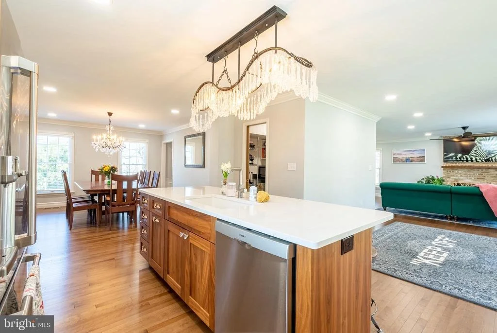 Photo of 4029 CRESCENT ROAD